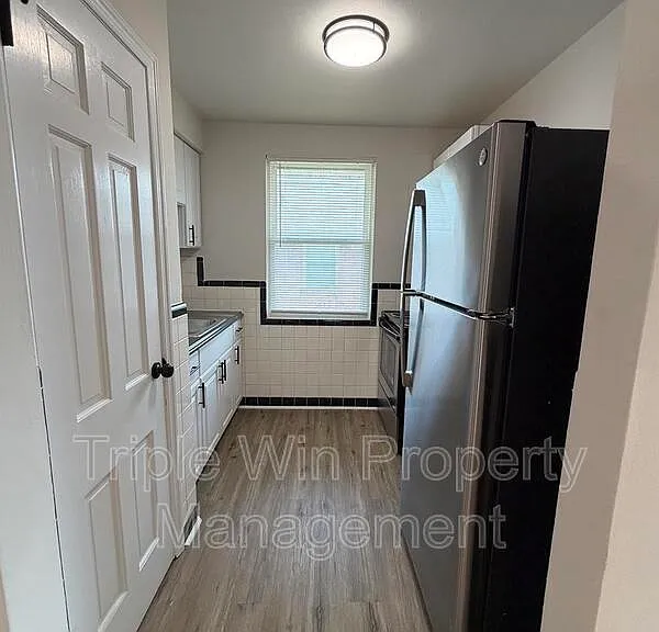 937 Chain Of Rocks Dr — Photo 11