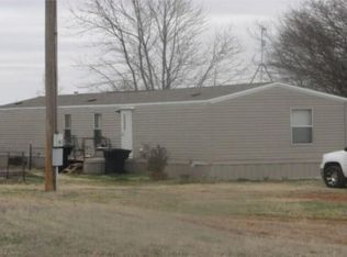 13031 SW 100th St, Mustang, OK 73064