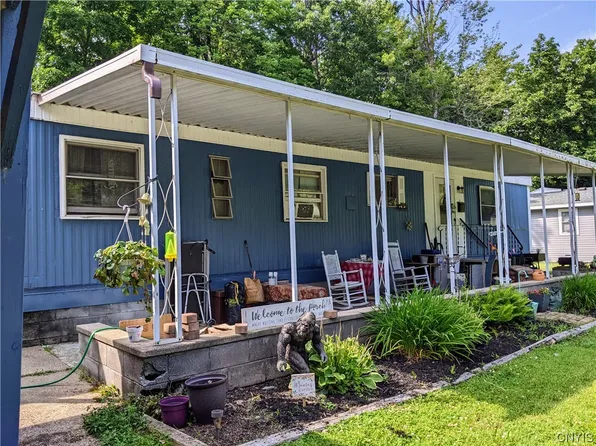 42887 County Route 100, Wellesley Island, NY 13640