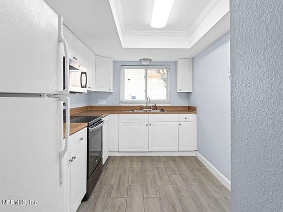 5th image of 3870 Mission Dr Unit 12