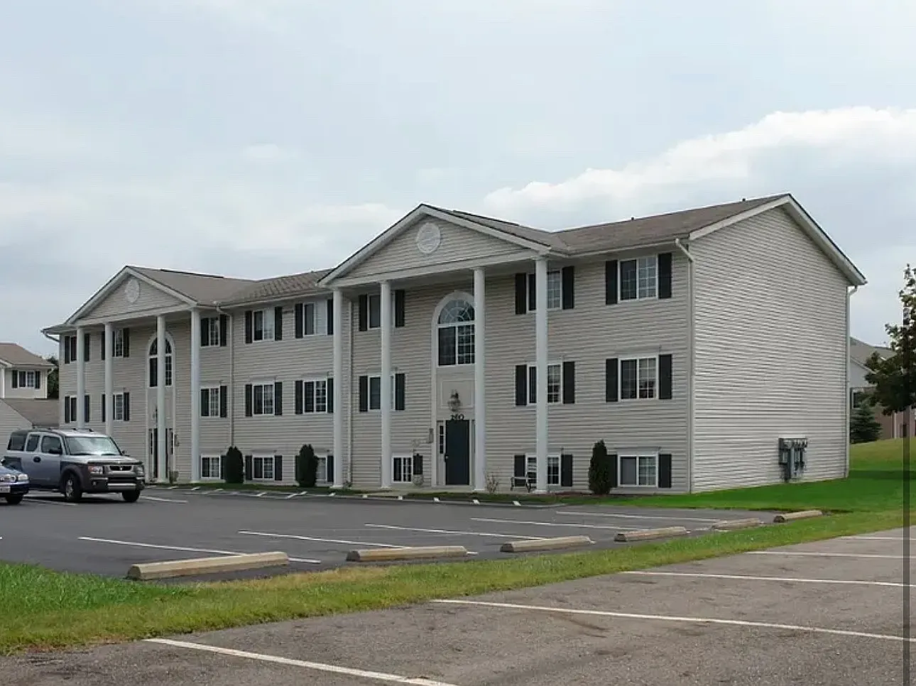 2 bed, 850 sqft, $1,000 — Photo 2
