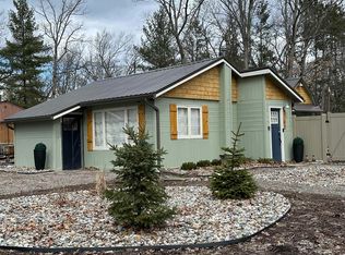 2180 N Lake View Dr, National City, MI 48748