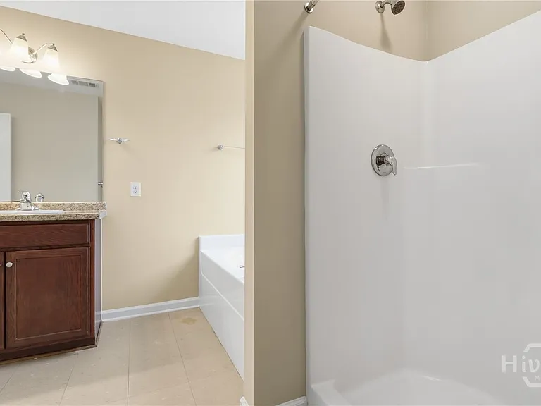 409 Olde Ivey Sq — Photo 27