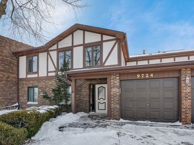 9724 W Creek Rd APT E2, Palos Park, IL, 60464
