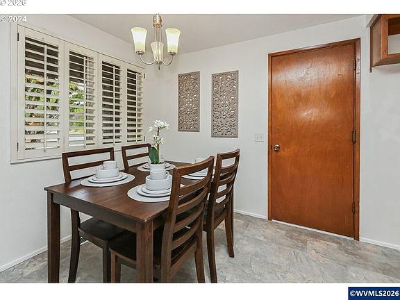 2nd image of 2420 Willona Dr