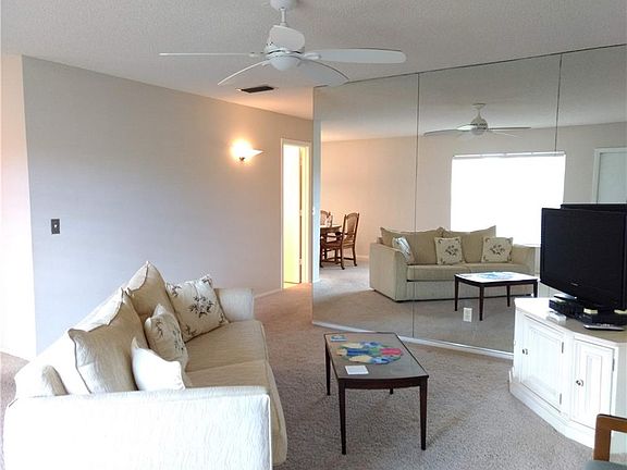 4th image of 3 Vista Gardens Trl APT 202