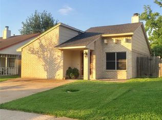 7150 Village Lake Dr, Cypress, TX 77433