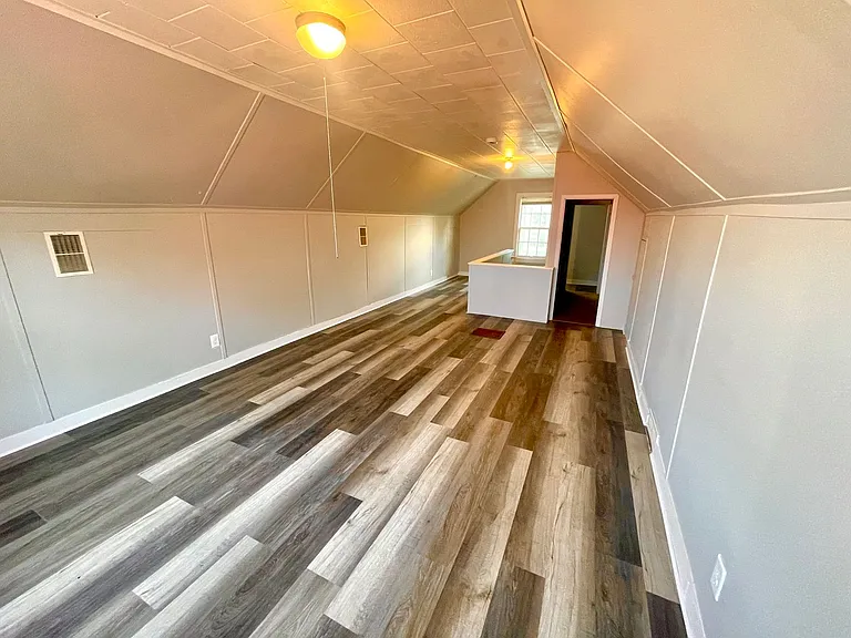 1262 Minnehaha Ave E — Photo 8