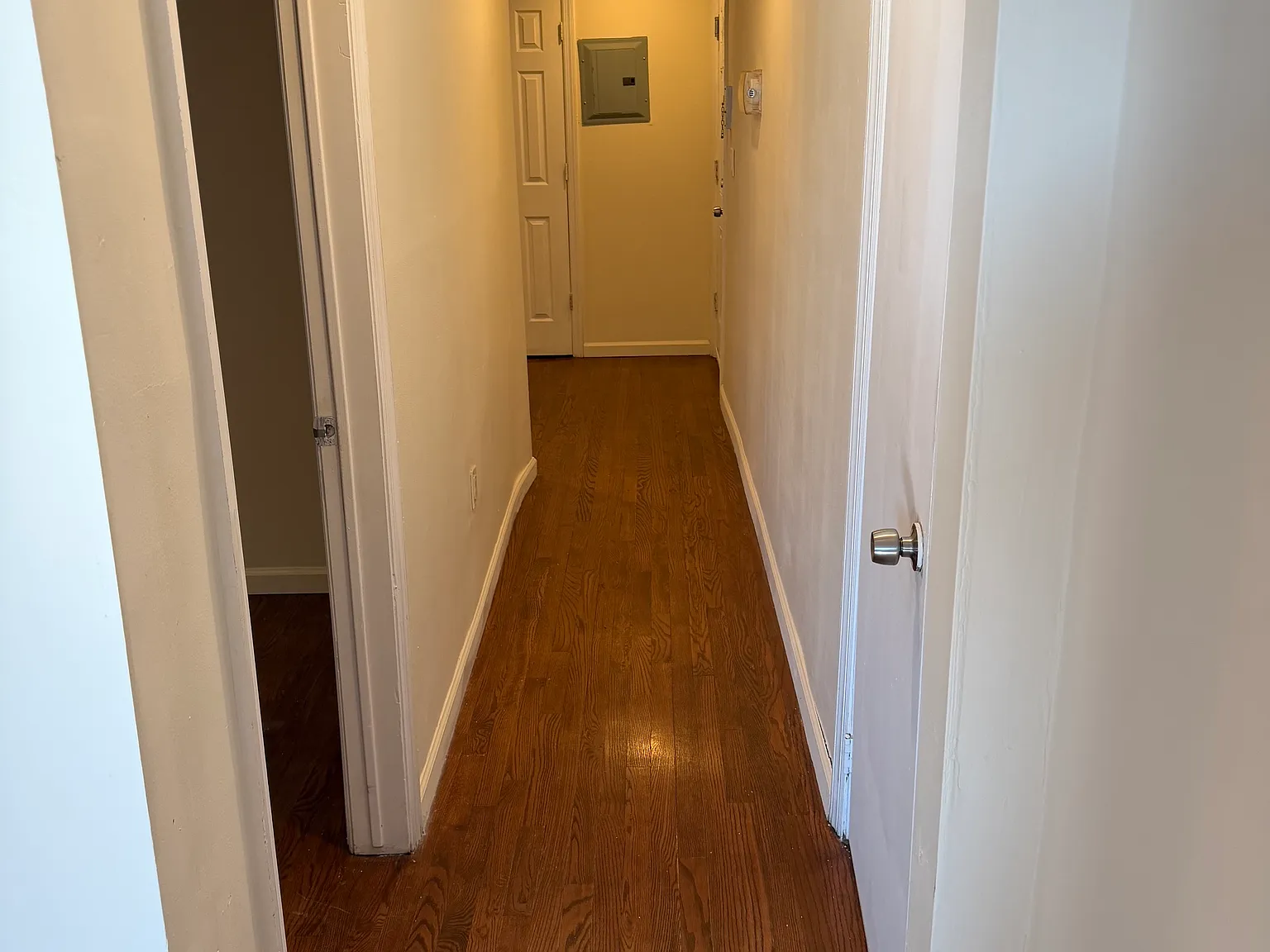 2 bed, $2,881 — Photo 4