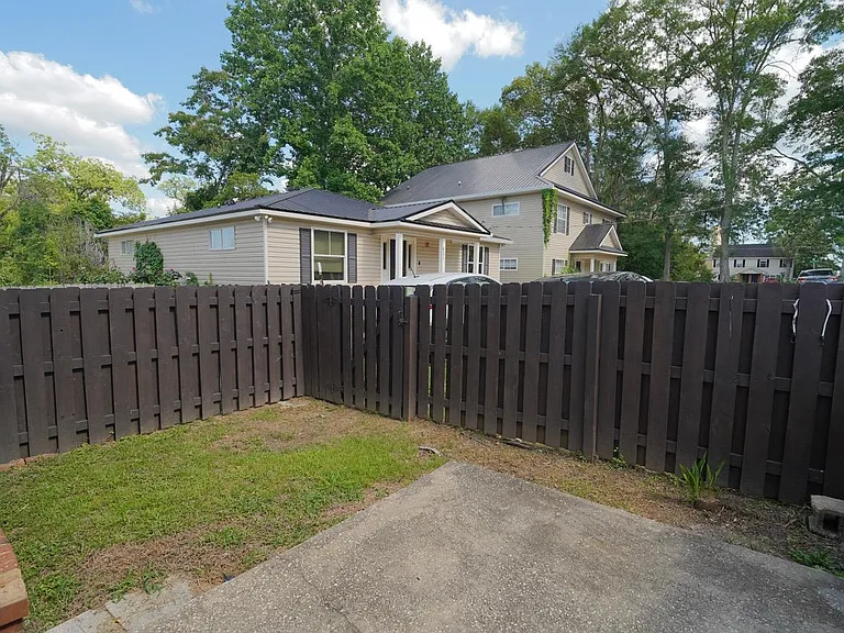 859 W Brevard St #2 — Photo 34