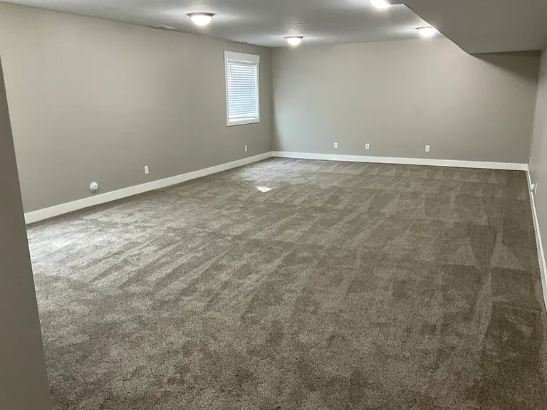 633 Lincoln St — Photo 18