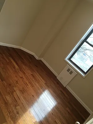 Rented by Alex Tembelis, LREB | media 1