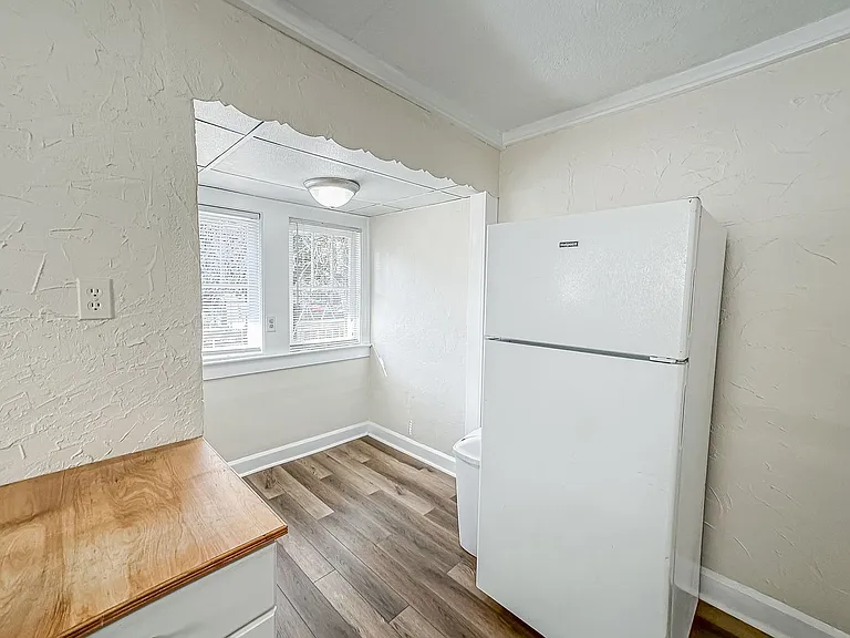 506 - 508 Emerson Ave — Photo 14
