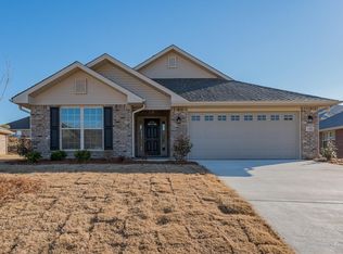 180 Green Wood Cir, Calera, AL 35040