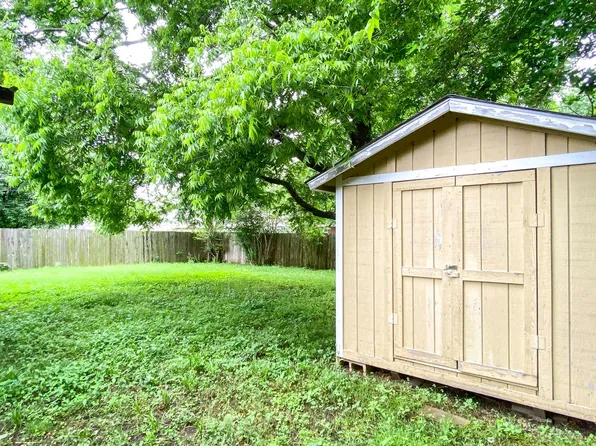404 S Garnett Rd, Tulsa, OK 74128