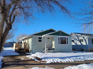 319 Missouri Ave, Miles City, MT 59301