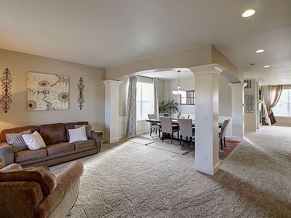 2nd image of 1860 E Seadrift Dr