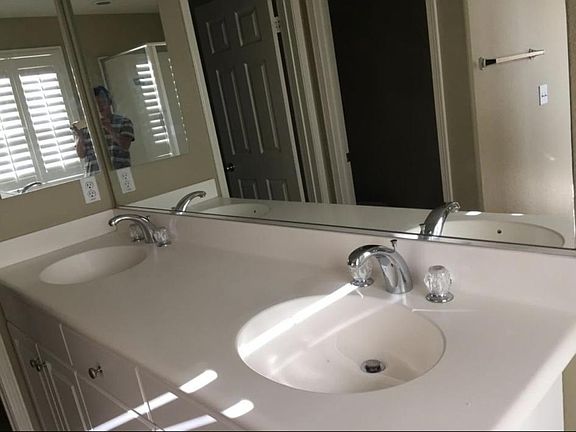 2nd image of 33590WILLO Haven St #104