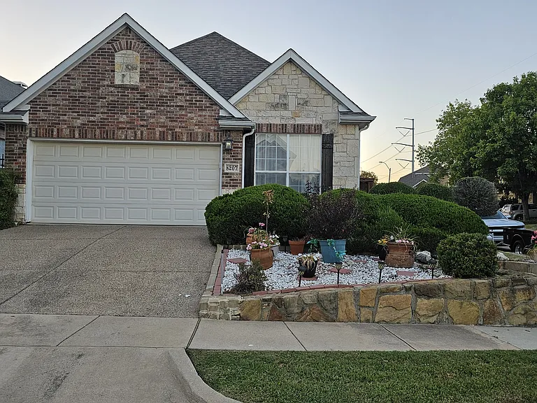 8207 Persimmon St — Photo 1