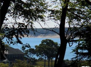 4355 Wunneweta Rd, Cutchogue, NY 11935