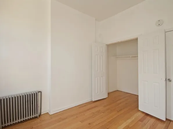 784 Halsey Street image 7 of 15