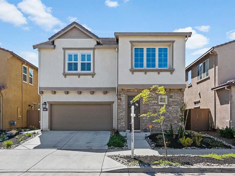 1st image of 3730 Manera Rica Dr