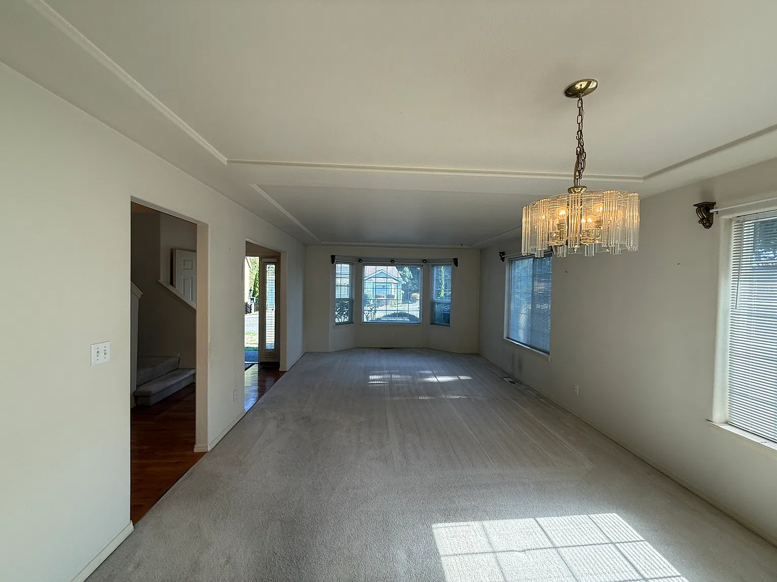 3 bed, 2.5 bath, 1614 sqft, $2,800 — Photo 3