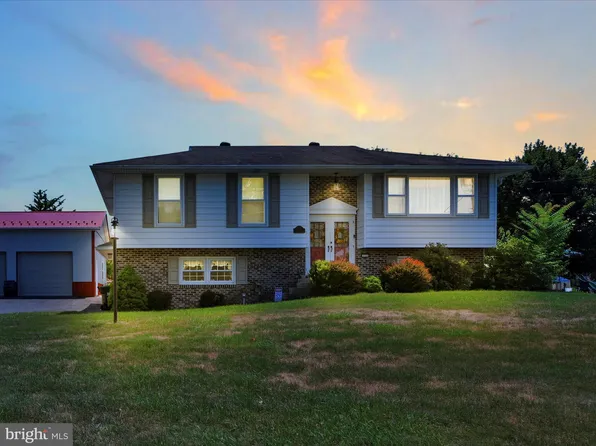 940 Jacks Ln, Orwigsburg, PA 17961