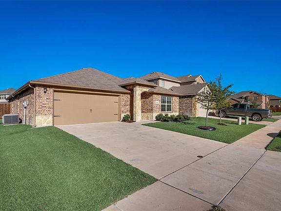 2nd image of 2261 Tombstone Dr