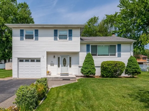 23 Distler Ave, West Caldwell, NJ 07006