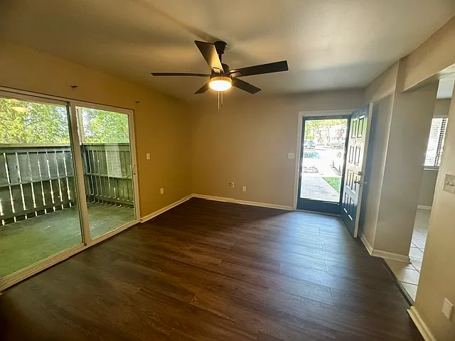 1665 Hunters Trl — Photo 6