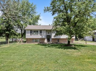 3089 N Campbell Rd, Bethel, OH 45106