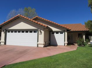 911 Inverness Dr, Paso Robles, CA 93446