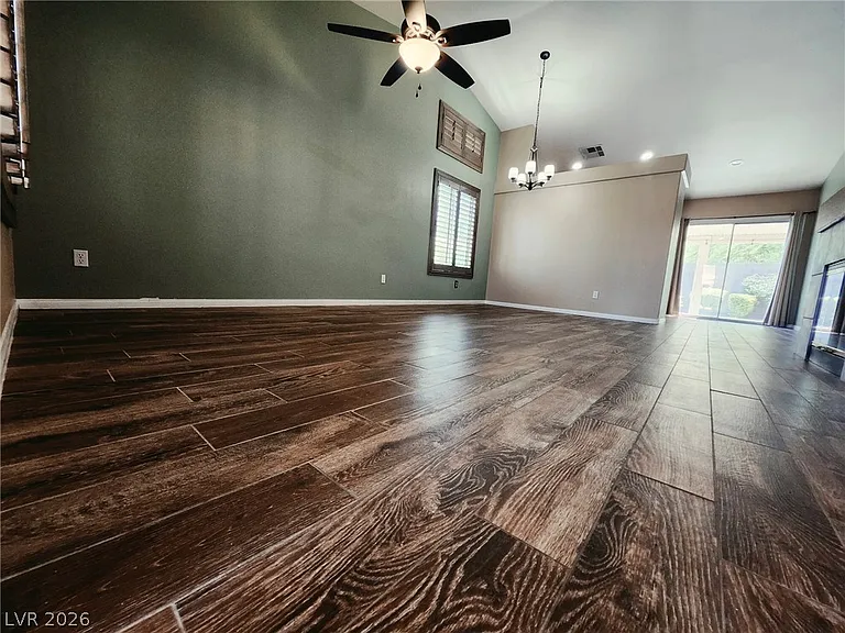 1516 Waterton Dr — Photo 5