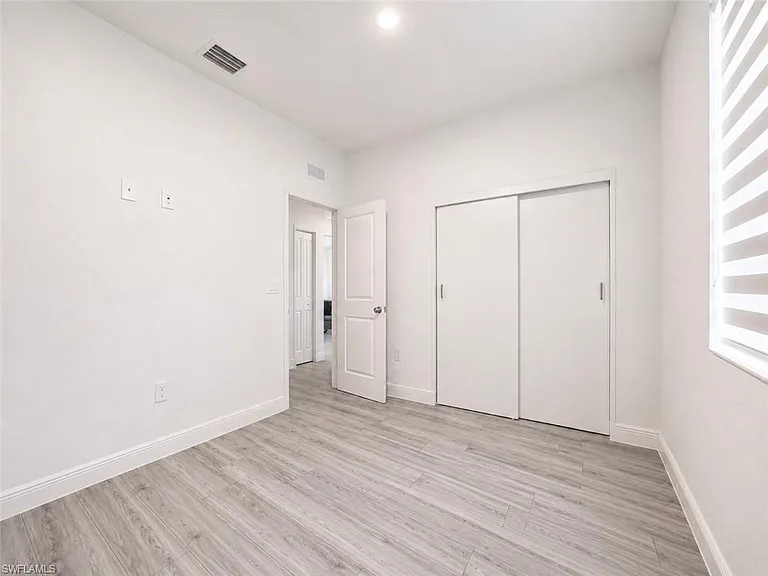8033 Melody Cir — Photo 12