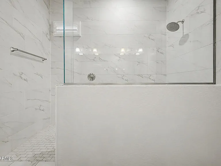 6051 E Sinclair St — Photo 13