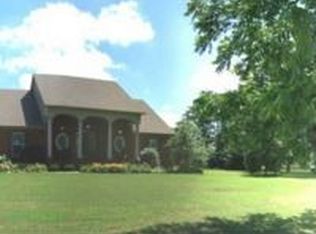 28402 Capshaw Rd, Harvest, AL 35749