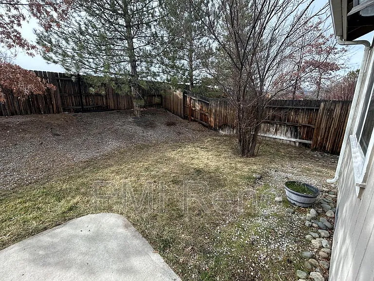 9000 Mahon Dr — Photo 19