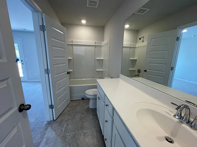 8846 Nashville Dr NW — Photo 20