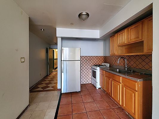 3rd image of 1982 2nd Ave APT 2C