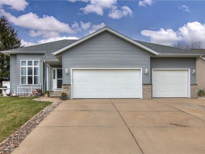 2206 Deblene Lane, Eau Claire, WI, 54703