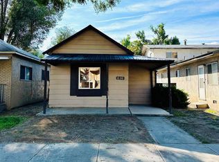 616 S 1st St, Montrose, CO 81401