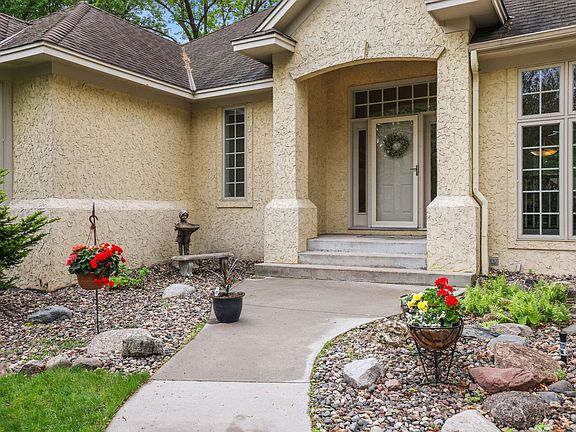 3rd image of 1711 Little Crow Dr