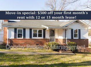 103 Bentley Dr, Rossville, GA 30741