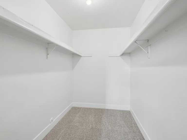 Walk In Closet