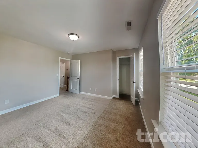 120 Shore Pine Dr — Photo 13