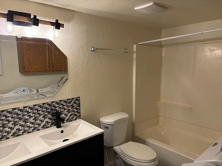 710 S Granite St #1 — Photo 16