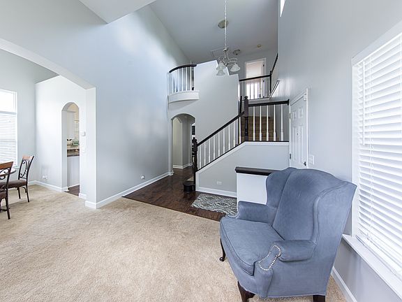 5th image of 428 Haywood Dr