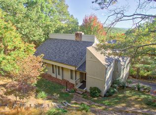 4993 Preston Forest Dr, Blacksburg, VA 24060