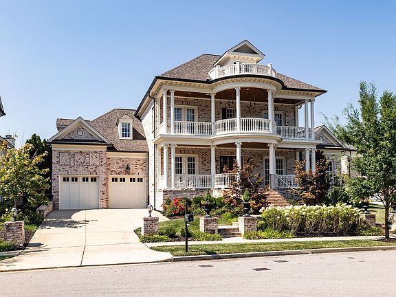 2nd image of 813 Stonewater Blvd
